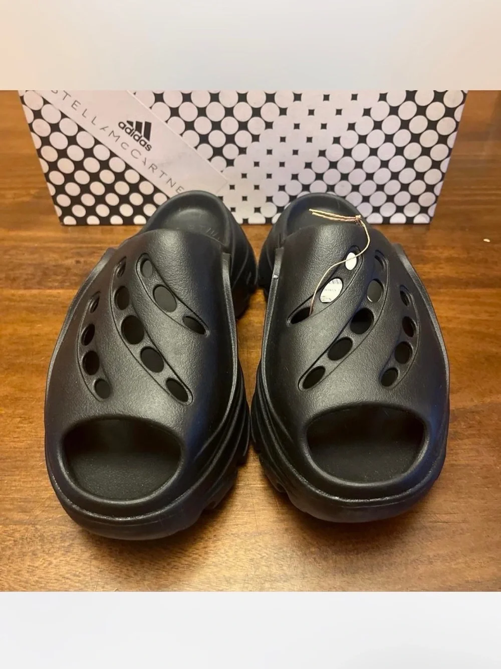 Adidas by Stella McCartney women’s Slip-On Sandal Slides. Size 10